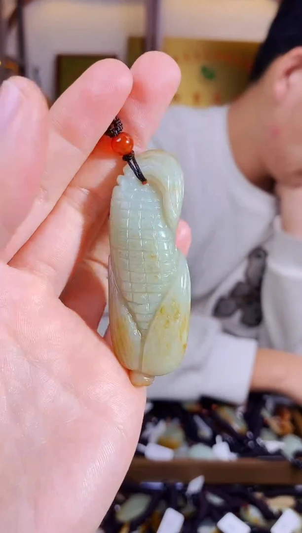 【闪购商品】和田玉颈饰未镶嵌1