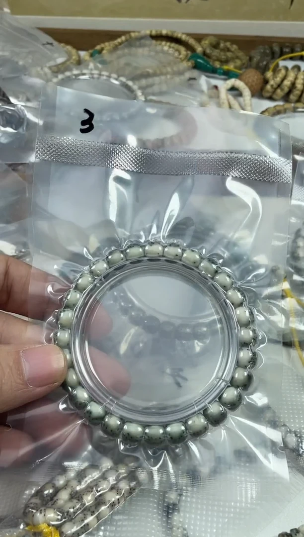 手串星月菩提曟3A原生态石玉料河豚单圈8*7