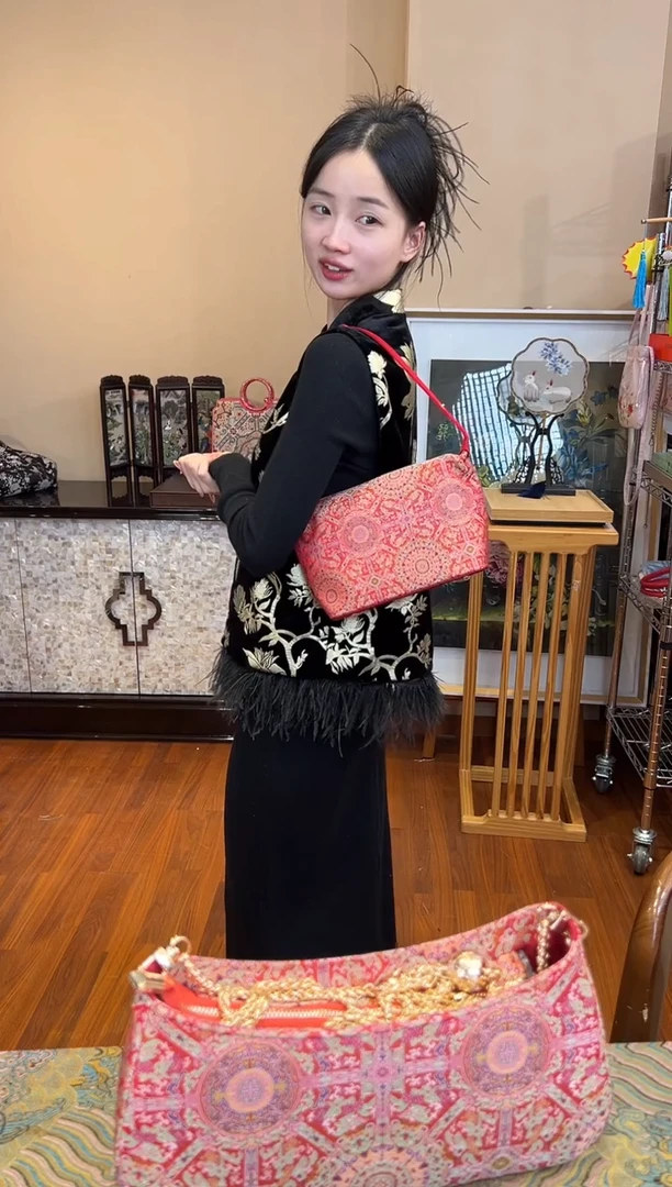 刺绣上久楷名家宋锦