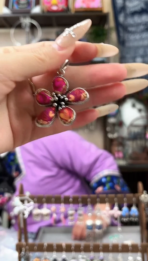 织绣民族风非遗老绣苗银饰品129