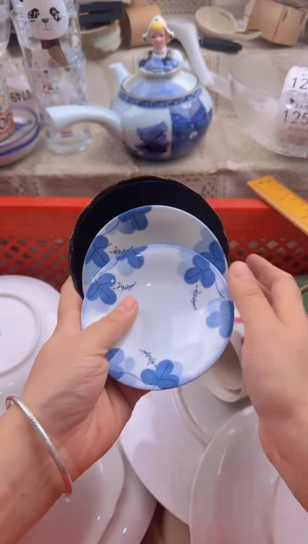 237默认微瑕，满20包邮。