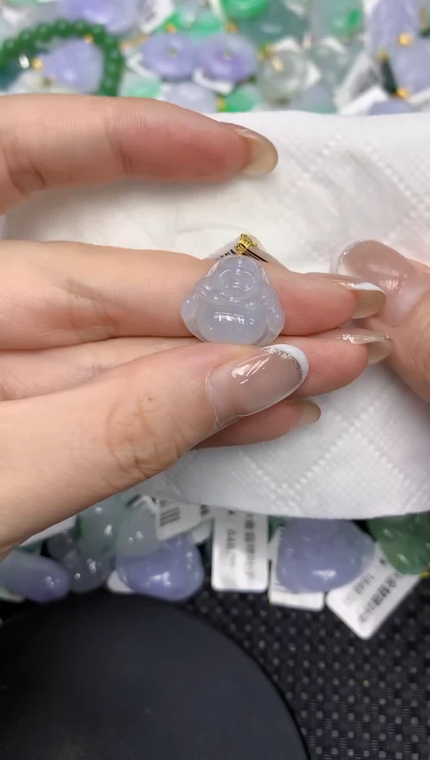 颈饰18K金镶嵌翡翠1111111
