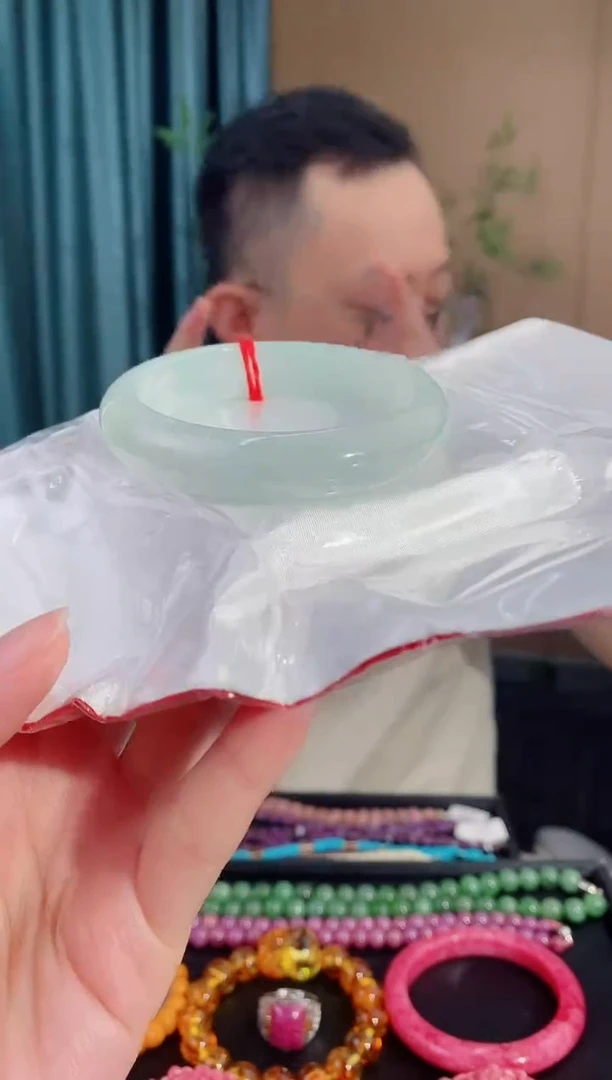 未镶嵌手镯翡翠103