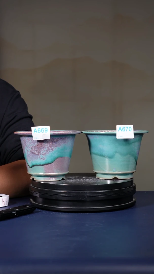 其他半**交A669A670钧瓷青绿釉折沿小盆2个