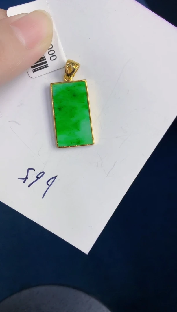 颈饰未镶嵌翡翠天然翡翠缅甸A货