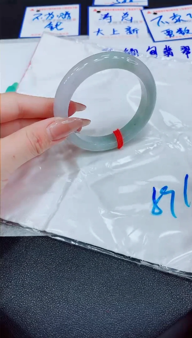 【闪购商品】翡翠手镯未镶嵌00000000000