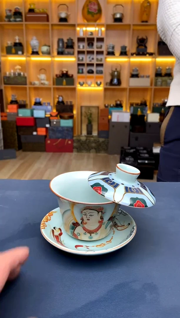 【闪购商品】撤柜高货，价格随便开@@E619