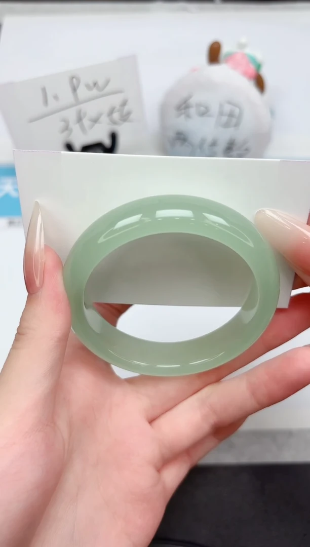 石英质玉手镯未镶嵌P69-55.4