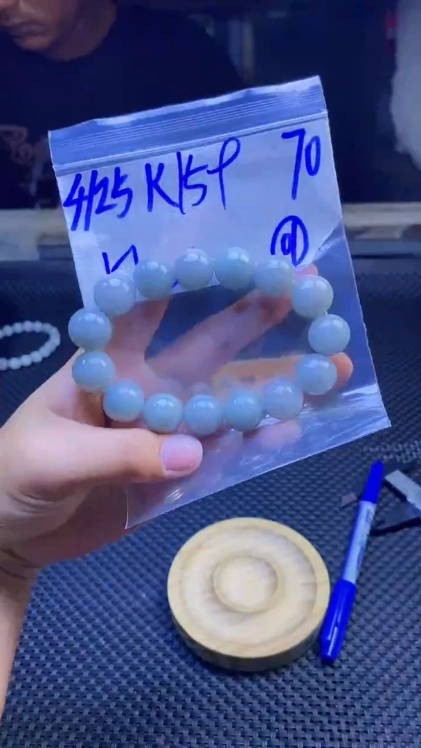 定制翡翠未镶嵌纯天然缅甸A货翡翠 多样性发货只发其一