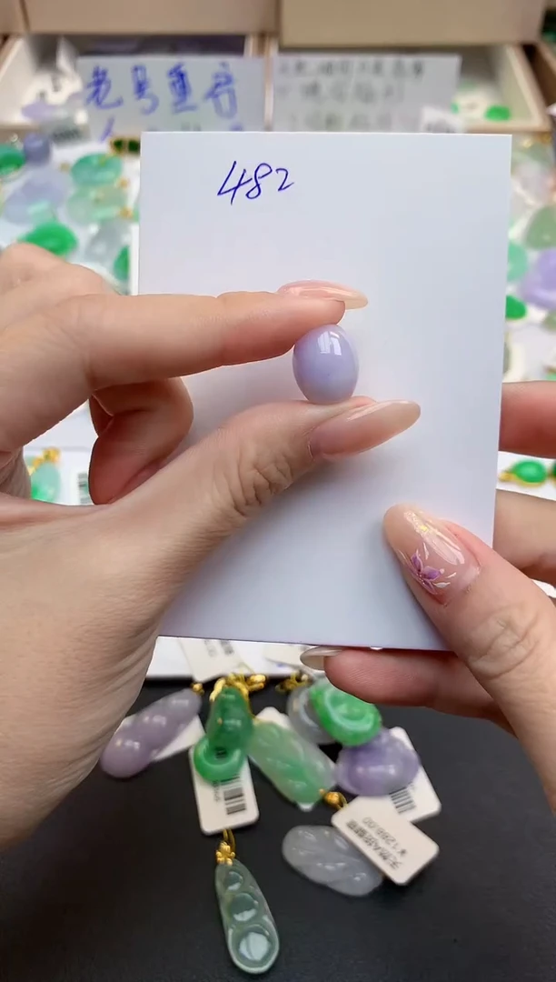 颈饰未镶嵌翡翠天然缅甸A货翡翠