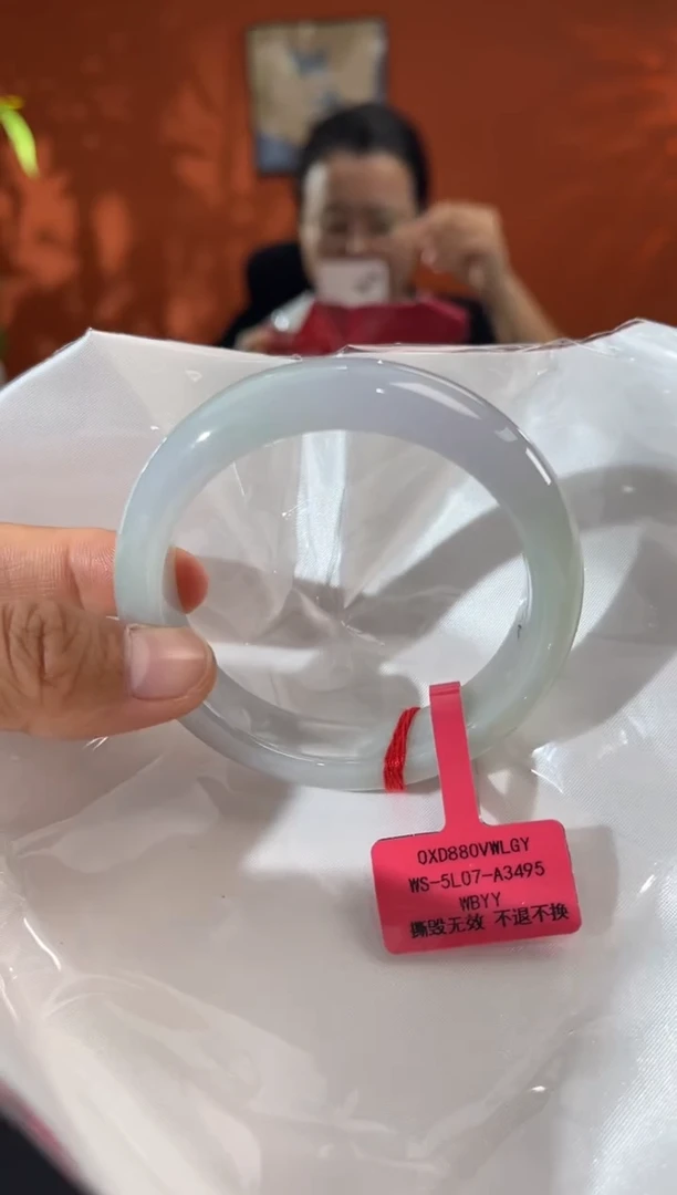 未镶嵌手镯翡翠6        圈口57