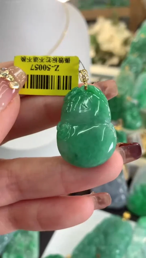 【闪购商品】翡翠吊坠(不含链)18K金镶嵌挂件