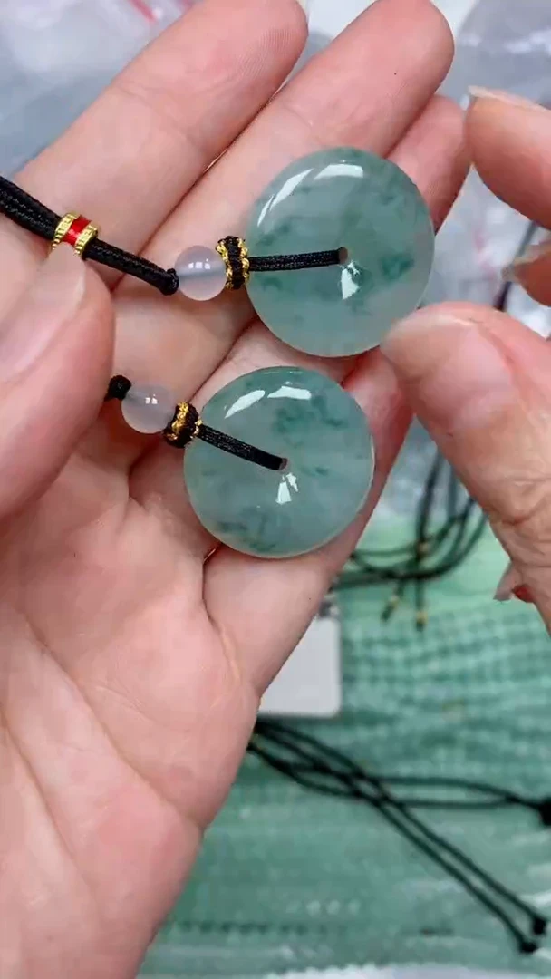 颈饰未镶嵌翡翠吊坠团购多样性发一件