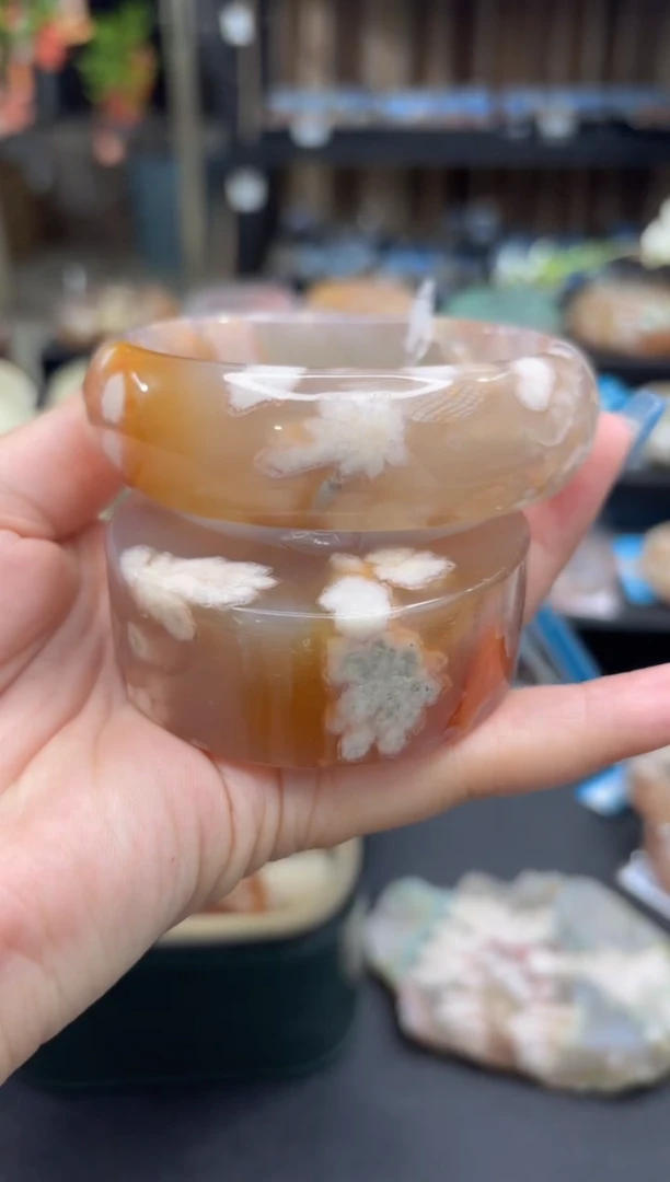 未镶嵌手镯石英质玉731(63圈赠送镯心)