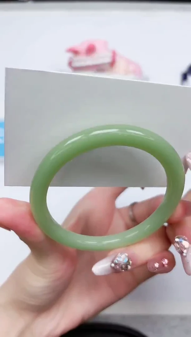 石英质玉手镯未镶嵌228-57