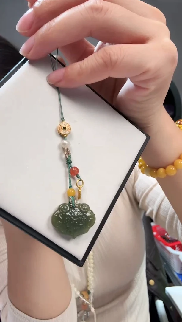 未镶嵌和田玉手机链优3311