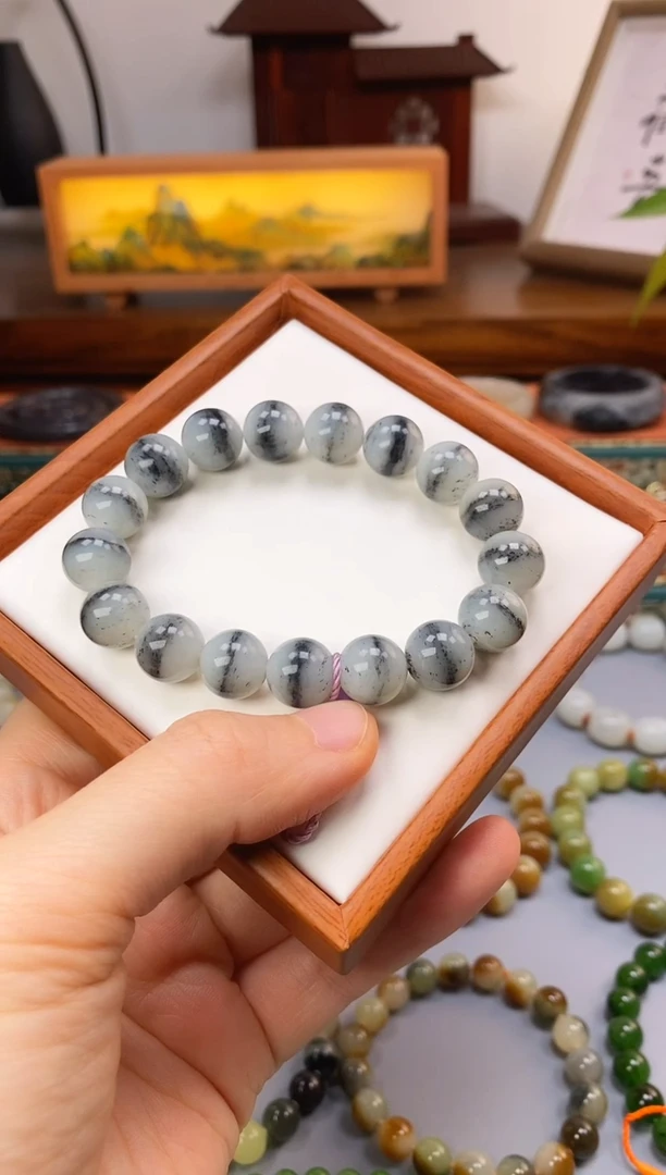 未镶嵌手串和田玉叮****e一线青花