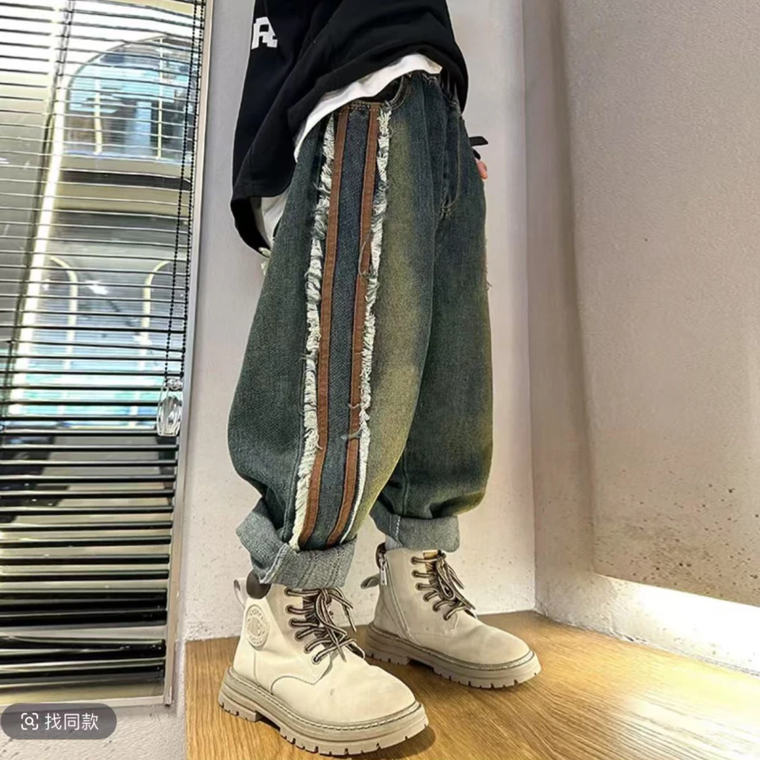 B120韩版默认微瑕加绒牛仔裤