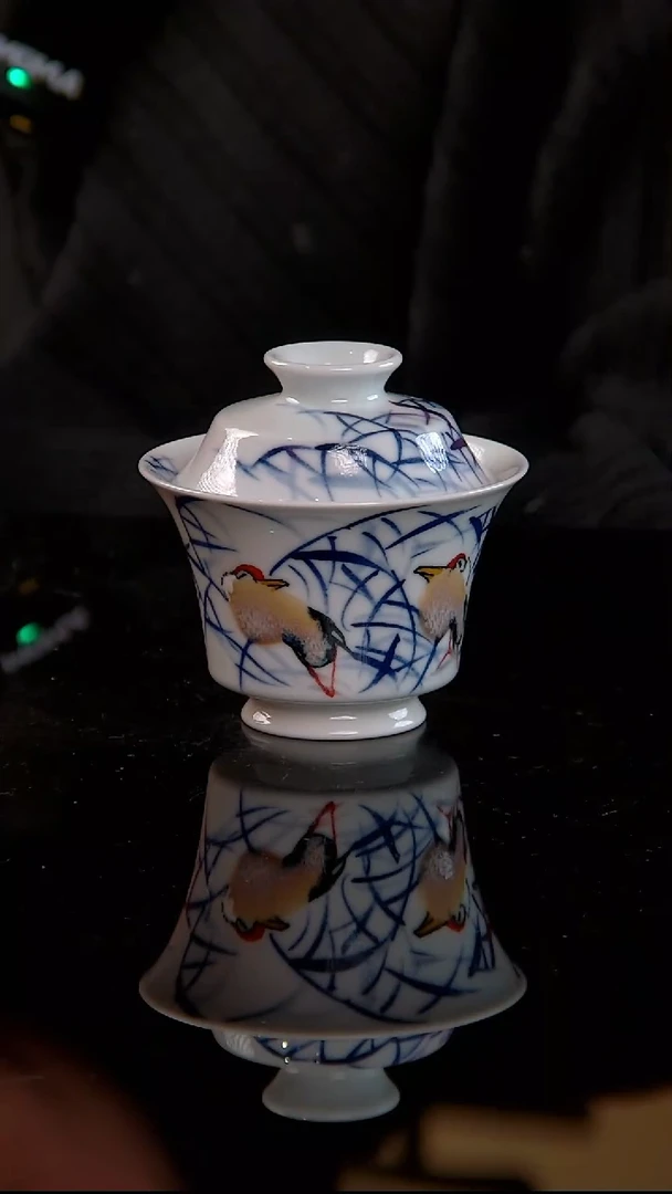李华手绘青花鹭鸶盖碗