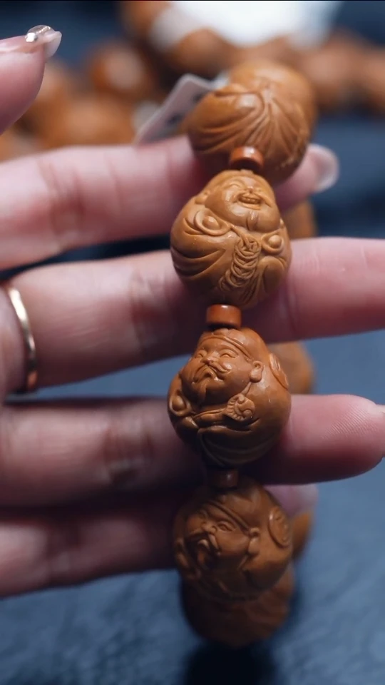 【闪购商品】橄榄核吊坠苏工橄榄核