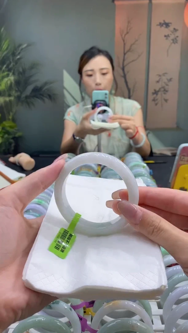 未镶嵌手镯翡翠000030793