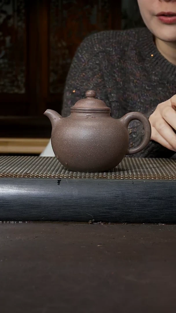【闪购商品】紫砂茶壶老段泥 掇球 300cc 020