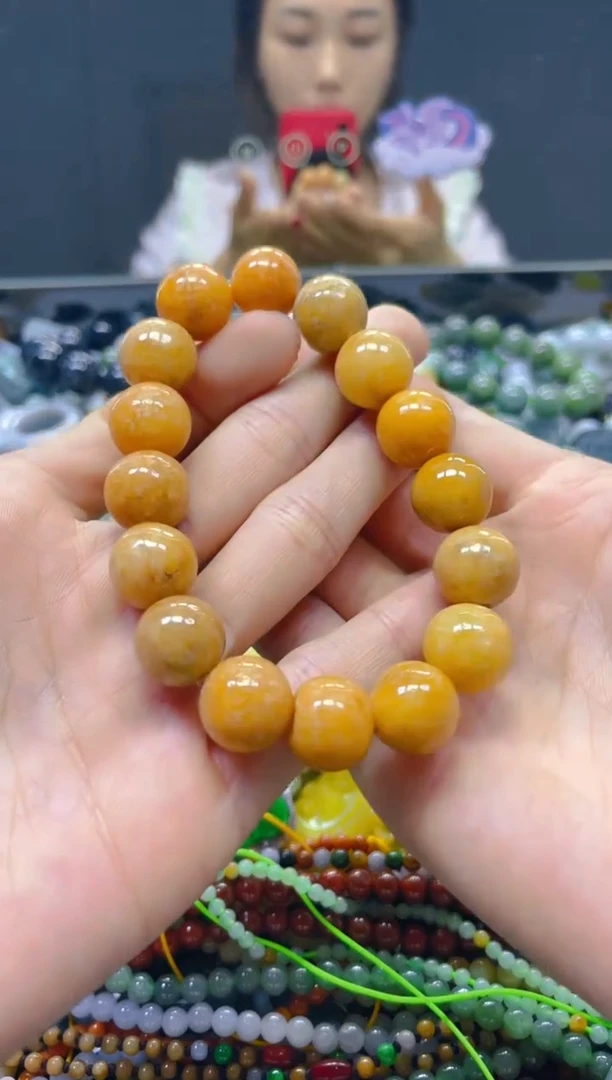 颈饰未镶嵌翡翠13MM/P/翡翠A货，一件也是批发价