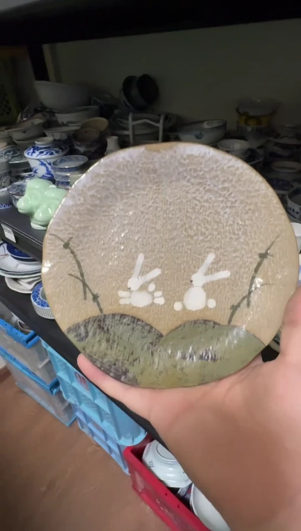 中古瓷器，默认微瑕-084，粗陶碟，无底款。