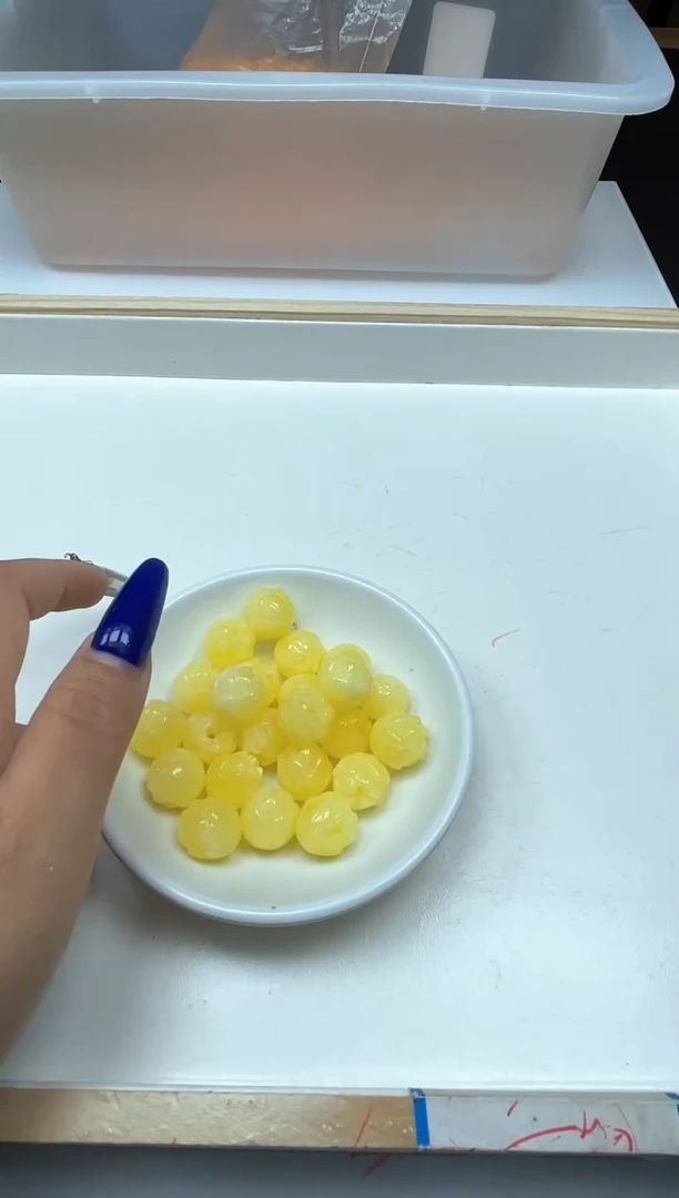 未镶嵌蜜蜡裸石L463 蜜蜡 莲花珠 10个9.9元