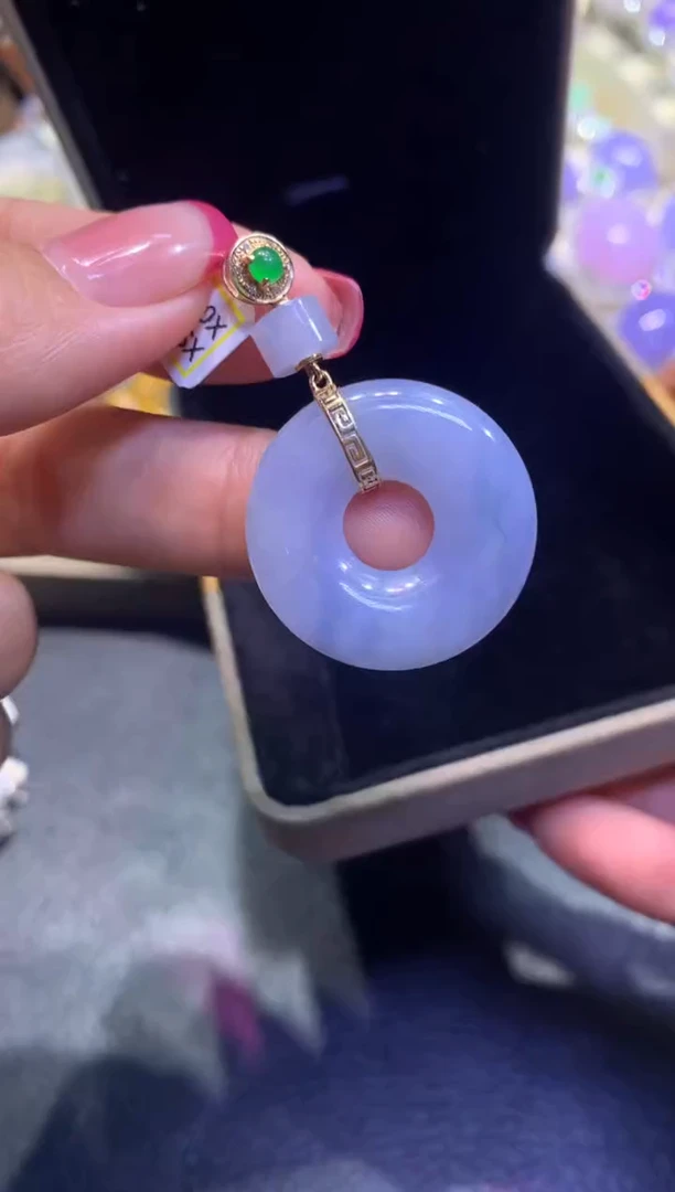 吊坠(不含链)18K金镶嵌翡翠翡翠A货