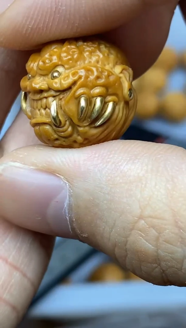 猴头核桃吊坠恶首 重工