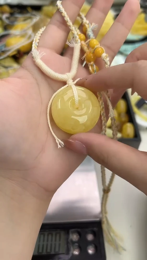 裸石琥珀未镶嵌琥珀蜜蜡吊坠
