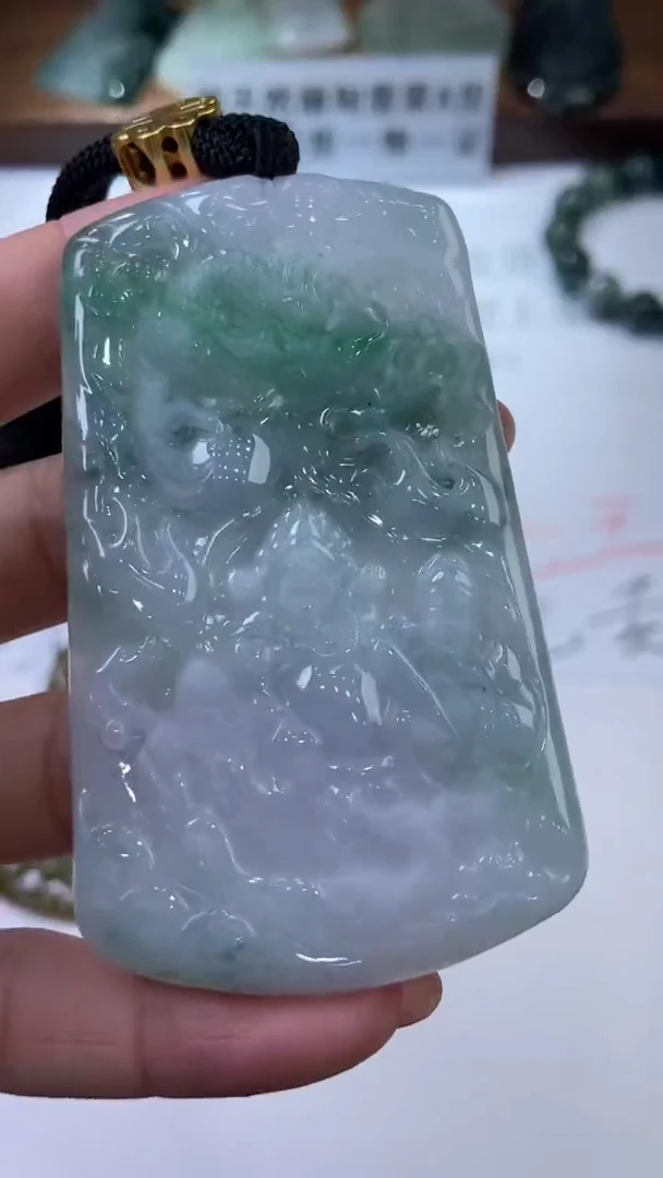 翡翠挂件未镶嵌328831     