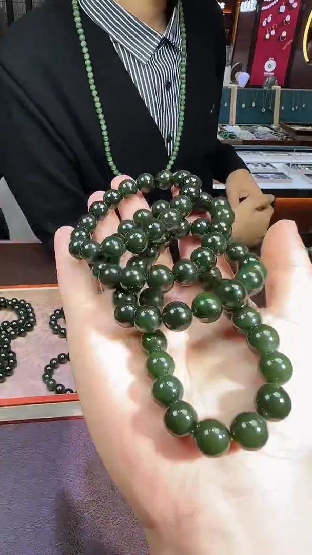 未镶嵌和田玉挂件【陆1212】60 7023 多样性发其一