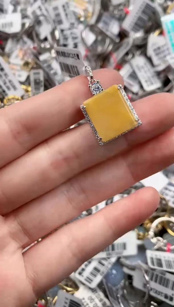 未镶嵌戒指翡翠777            7