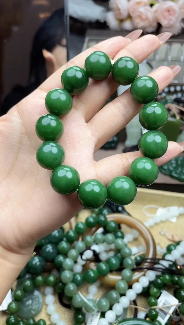 颈饰未镶嵌和田玉未镶嵌和田玉吊坠多样性拍一发一