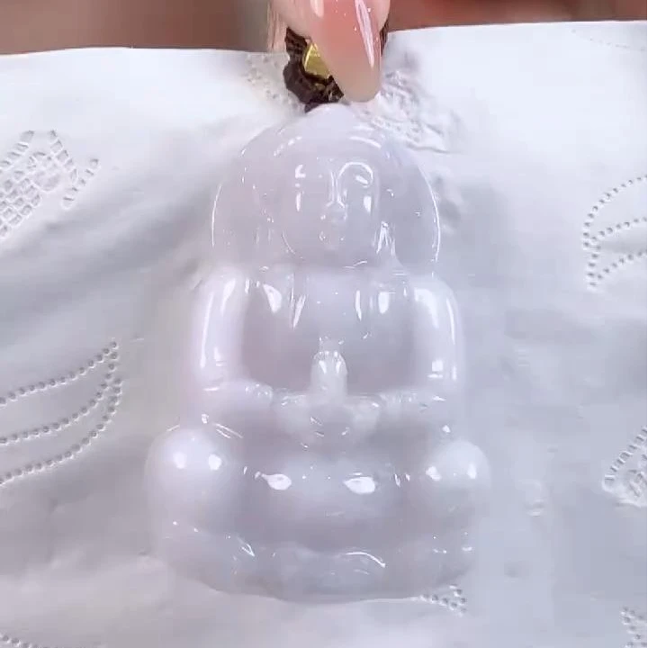 天然翡翠A货厚装观音送绳子（多样性发其一）高55+宽38+厚12