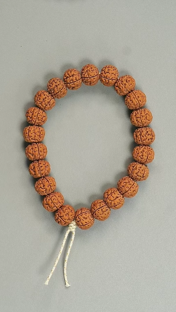 吊坠金刚菩提派****⭐11.1111111111111