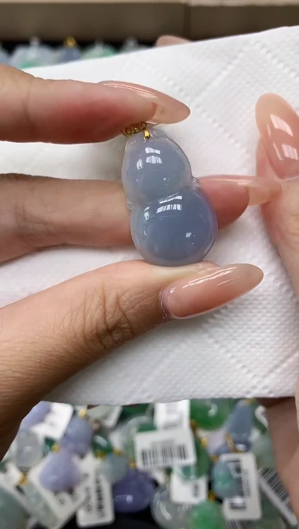 颈饰18K金镶嵌翡翠11111111111