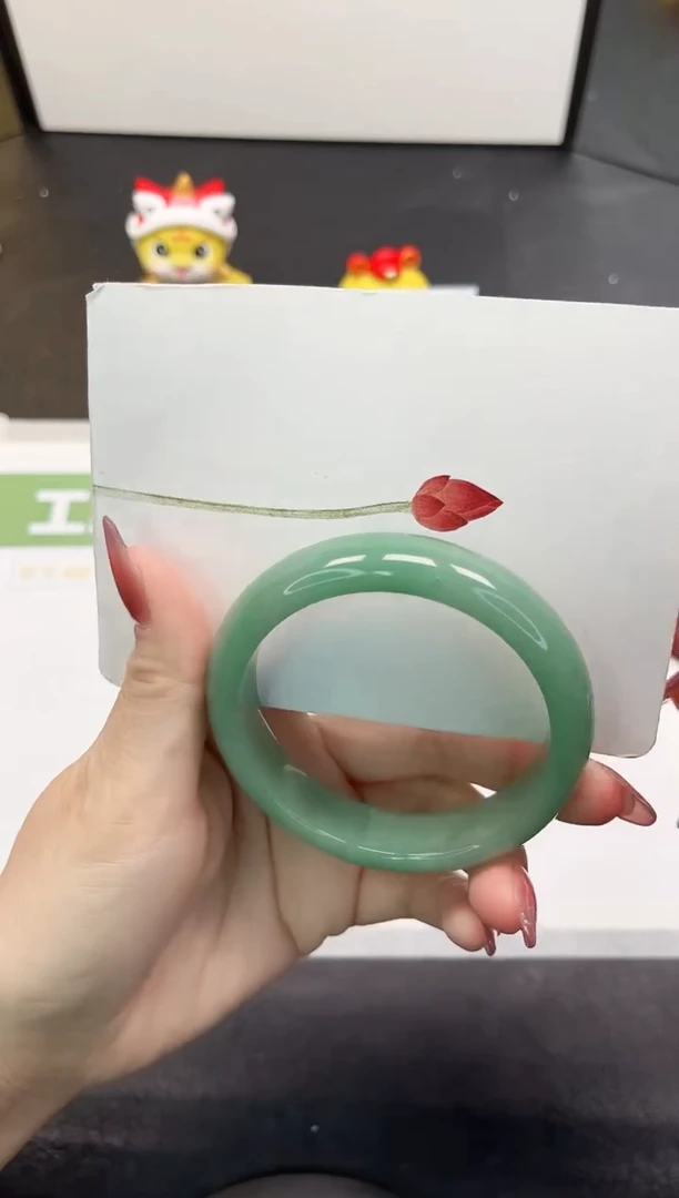 【闪购商品】石英质玉手镯未镶嵌122-58.4