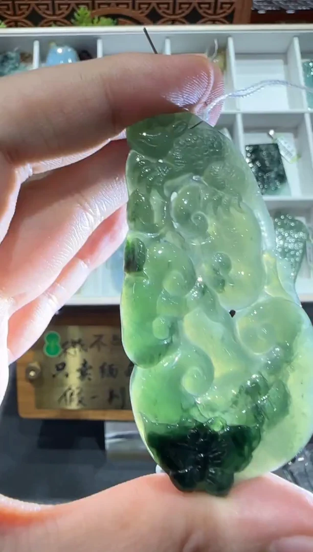 未镶嵌挂件翡翠A货翡翠多样性孤品
