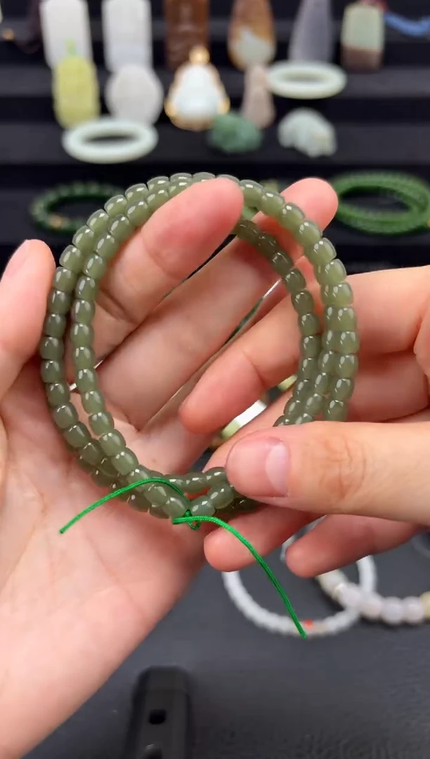 未镶嵌和田玉挂件6mm沙枣青极限弧108