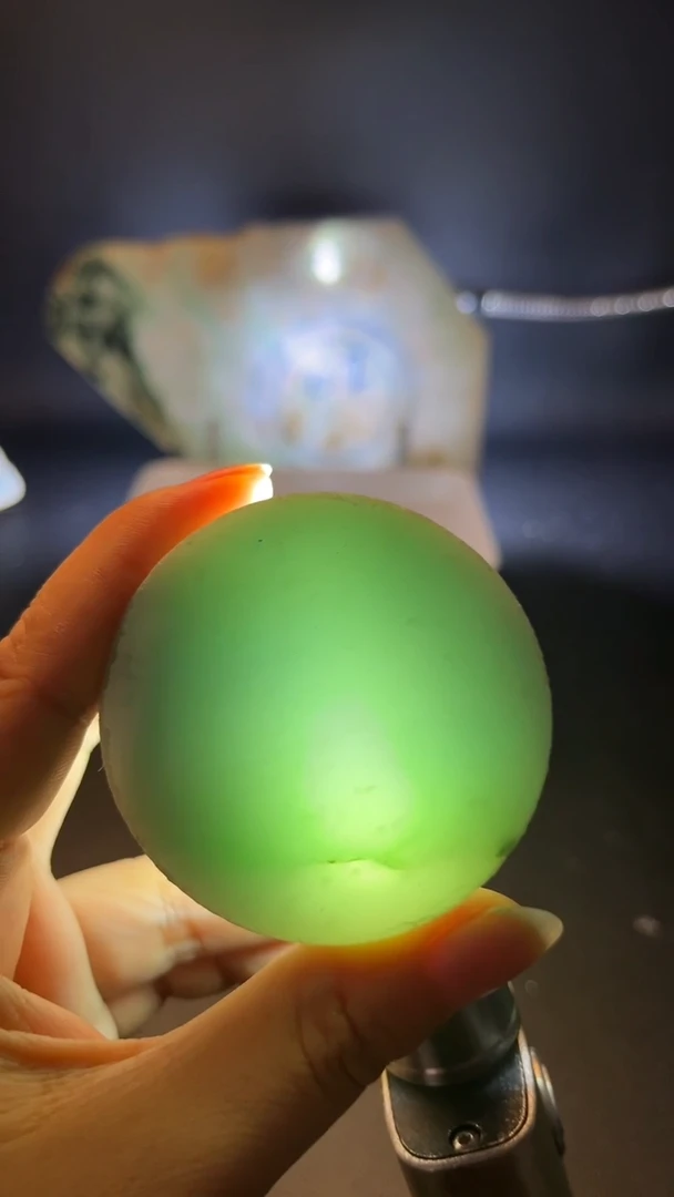 颈饰未镶嵌翡翠改*人翡翠