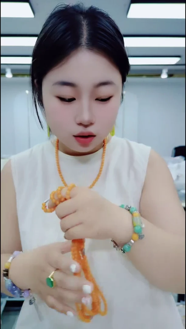 翡翠未镶嵌颈饰1625黄项链