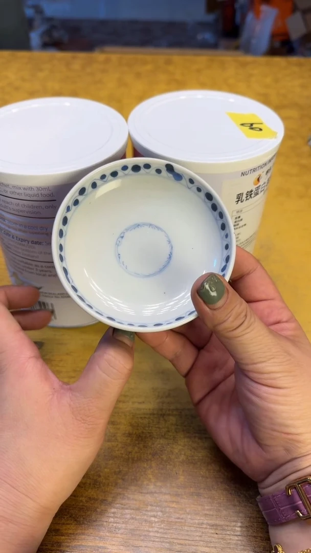 瓷器瓷器瑕疵瑕疵60俩蛋白碗