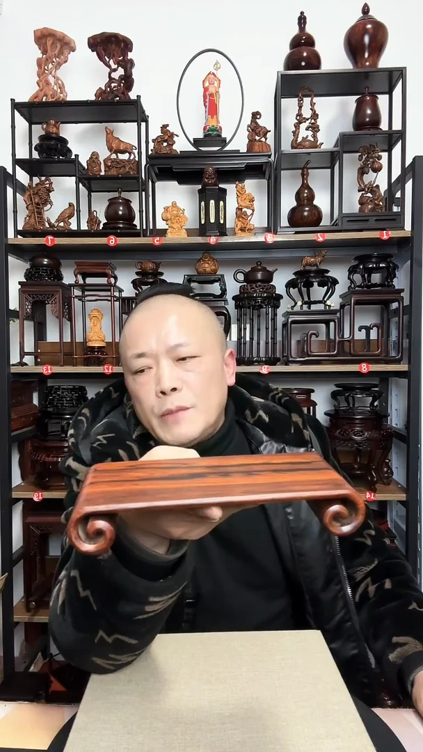 紫砂底座木长21宽9高3.5