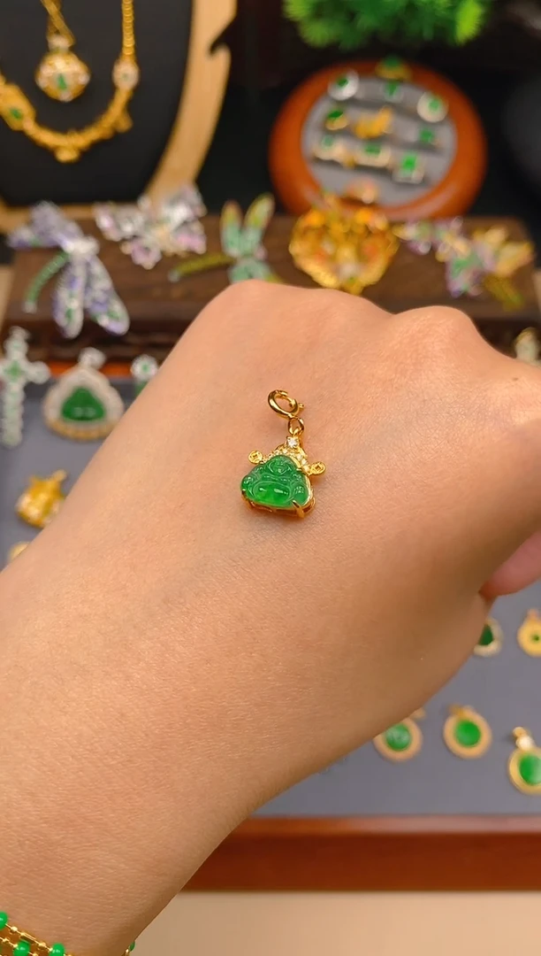 【闪购商品】翡翠吊坠(不含链)银S925镶嵌金色财神佛公