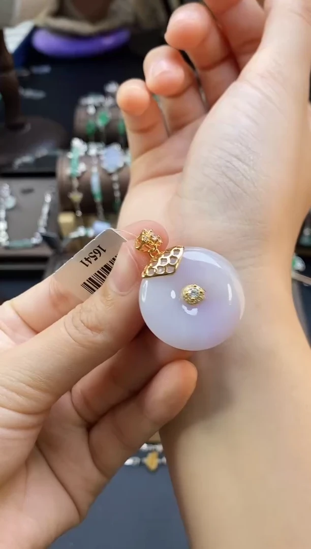 颈饰银S925镶嵌翡翠16541