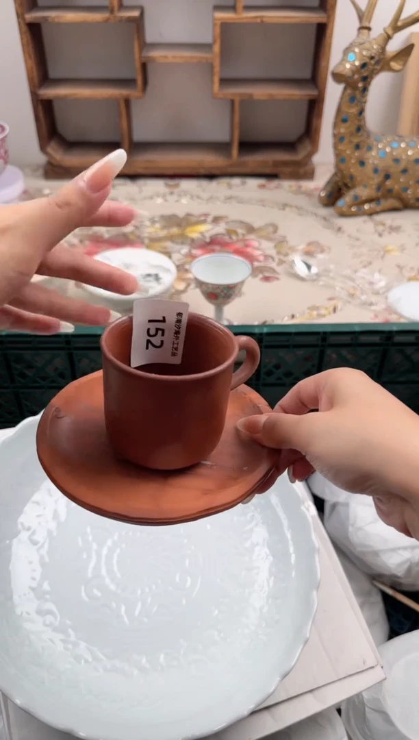 瓷片尝**泥D          152