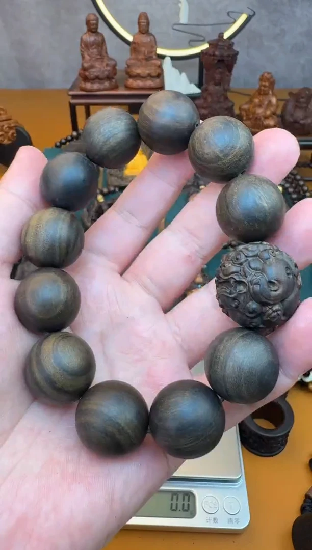 贡木手串/手链《巴布亚贡木》新品2.0搭配貔貅单圈手串